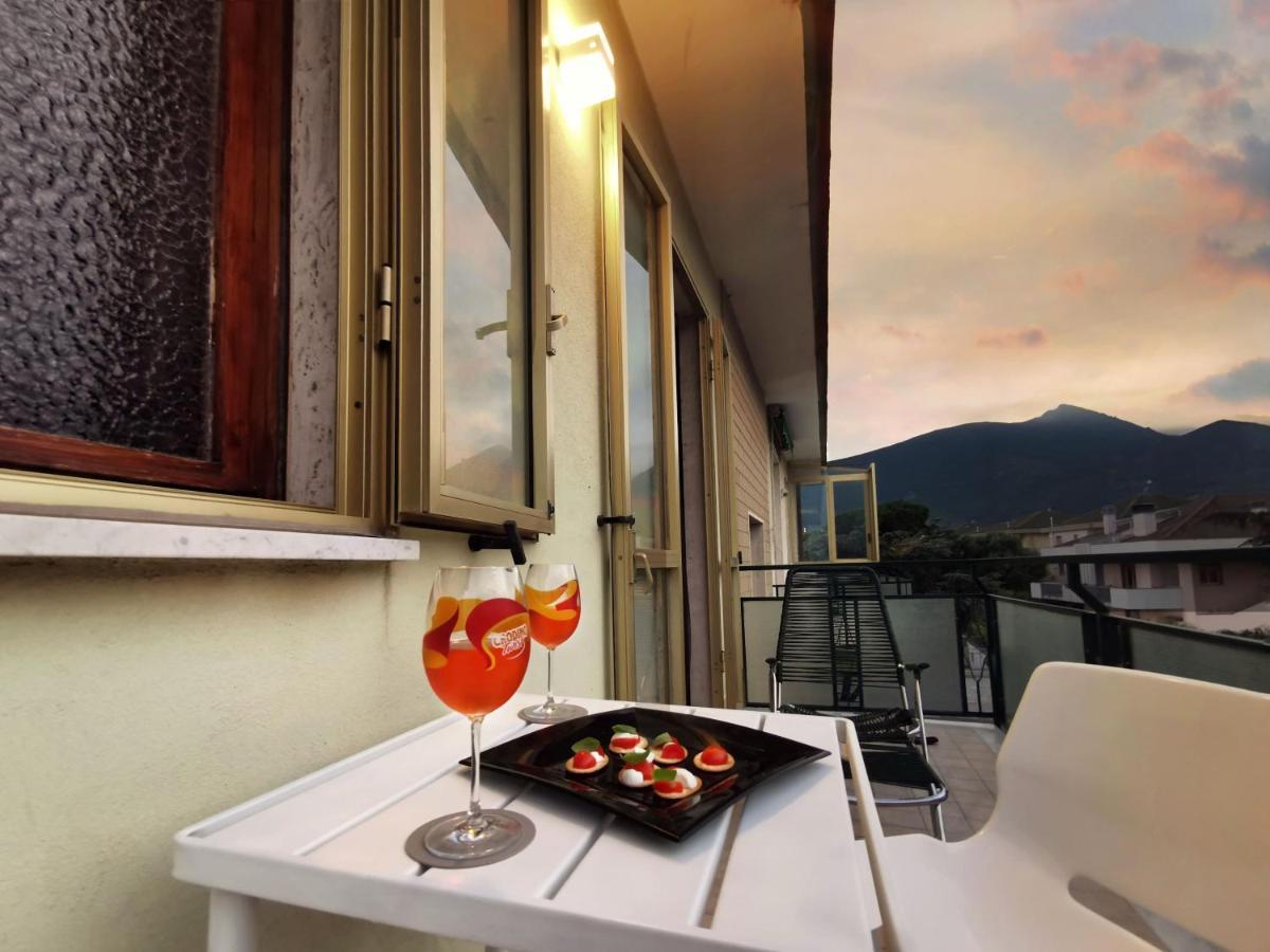 Maison Olga - Incantevole Nuovo Trilocale Vista Mare Con Parcheggio Borghetto Santo Spirito Luaran gambar